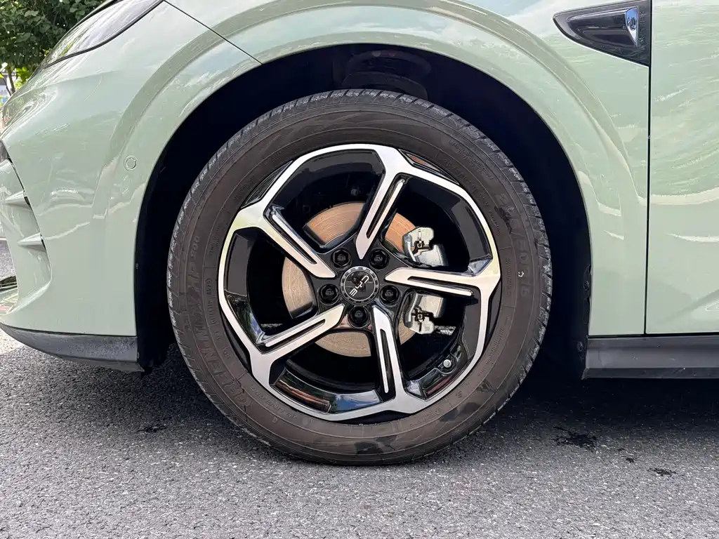 BYD Seal 06GT 2026 — фото 18