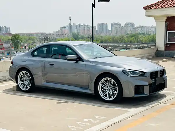 BMW M2 2025