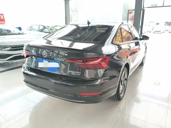 Volkswagen Sagitar 2022