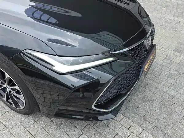 Toyota Avalon 2022