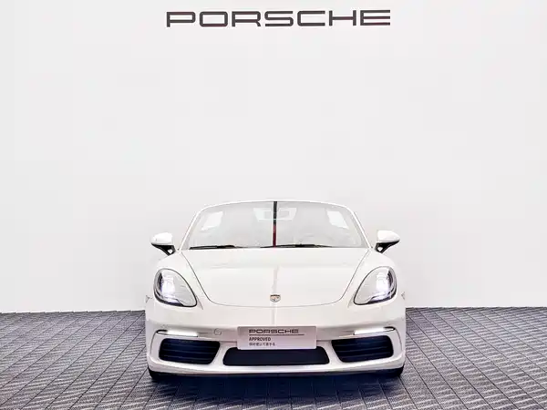Porsche 718 2022