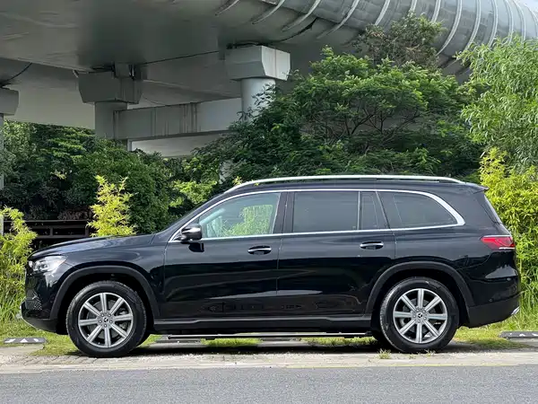 Mercedes-Benz GLS 2020