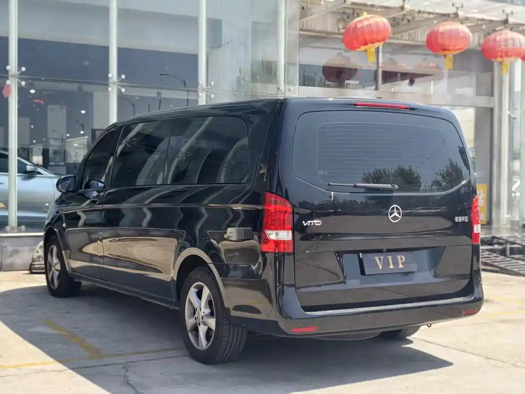 Mercedes-Benz Vito 2018 — фото 16