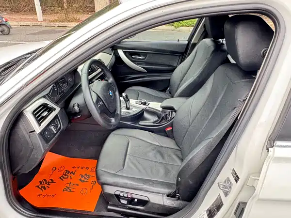BMW 3 Series 2013