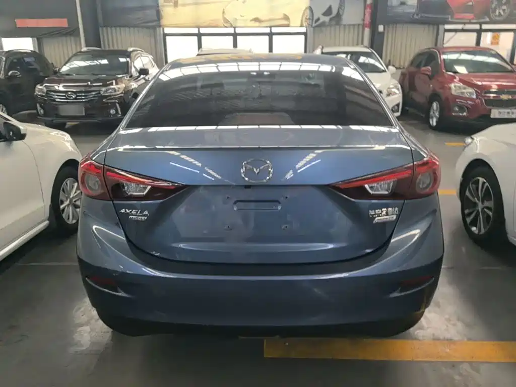 Mazda 3 Axela 2018