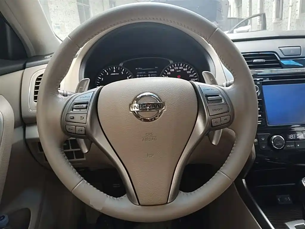 Nissan Teana 2014 — фото 11