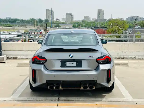 BMW M2 2025