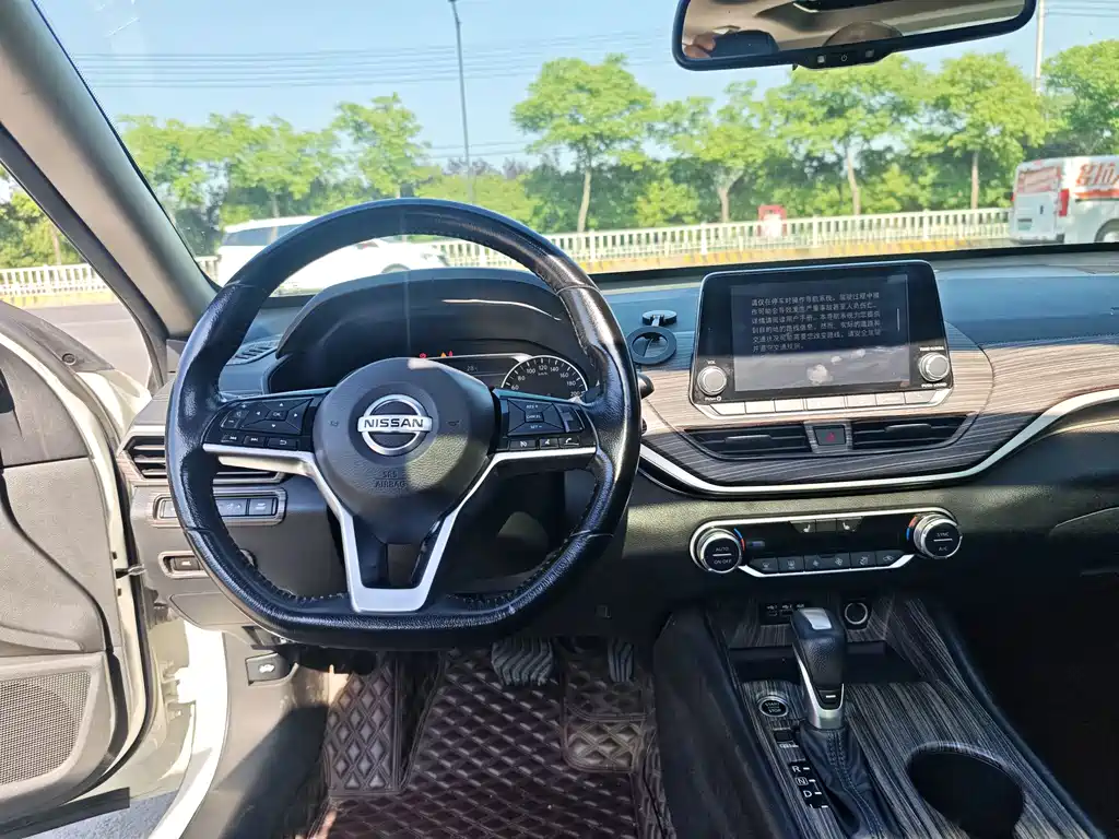 Nissan Teana 2020