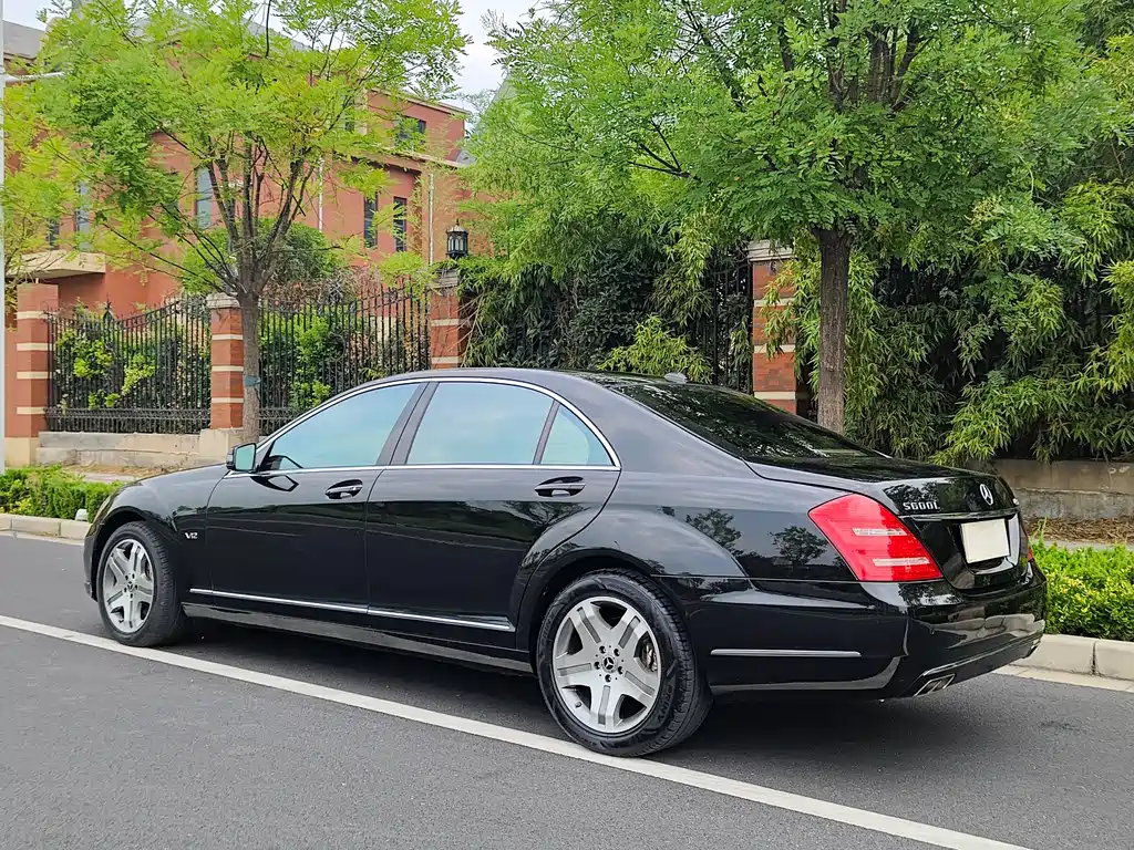 Mercedes-Benz S-Class 2010 — фото 21