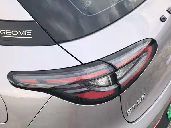 Geely Galaxy Starwish 2025