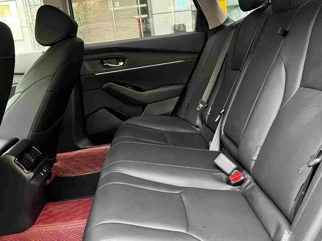 Honda Accord 2024 — фото 10