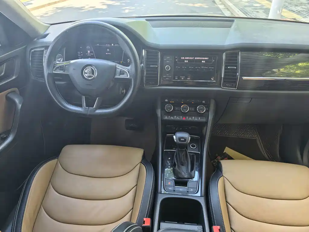 Skoda Kodiak GT 2019 — фото 11