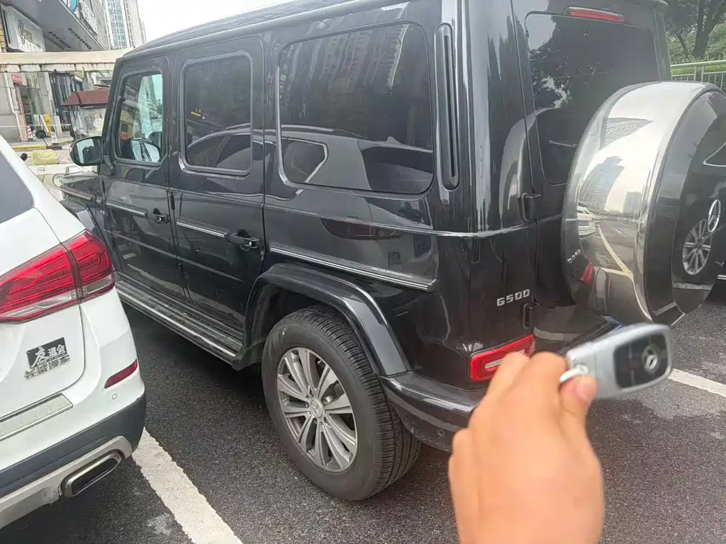 Mercedes-Benz G-Class 2024