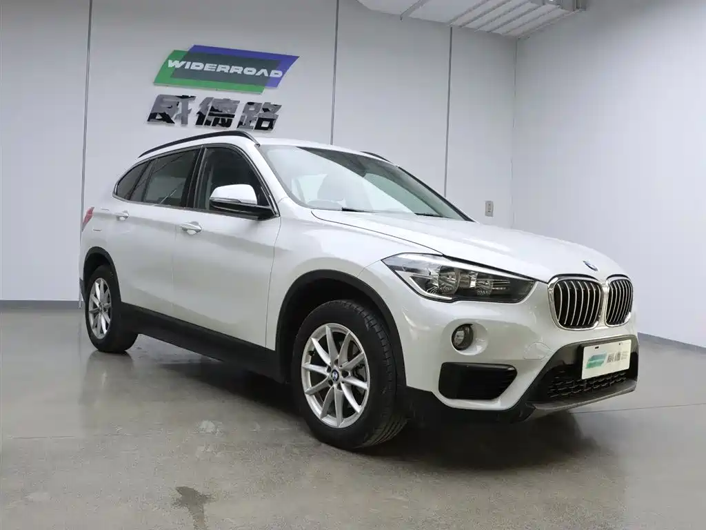 BMW X1 2019 — фото 4