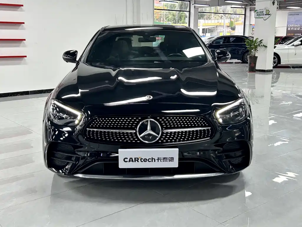 Mercedes-Benz E-Class 2022