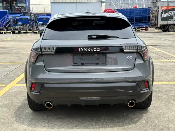 Lynk & Co 02 2020