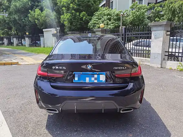 BMW 3 Series 2023