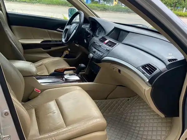 Honda Accord 2009