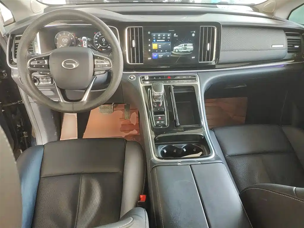 GAC Motor Trumpchi M8 2021 — фото 10