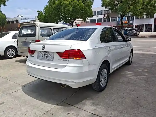 Volkswagen Santana 2016
