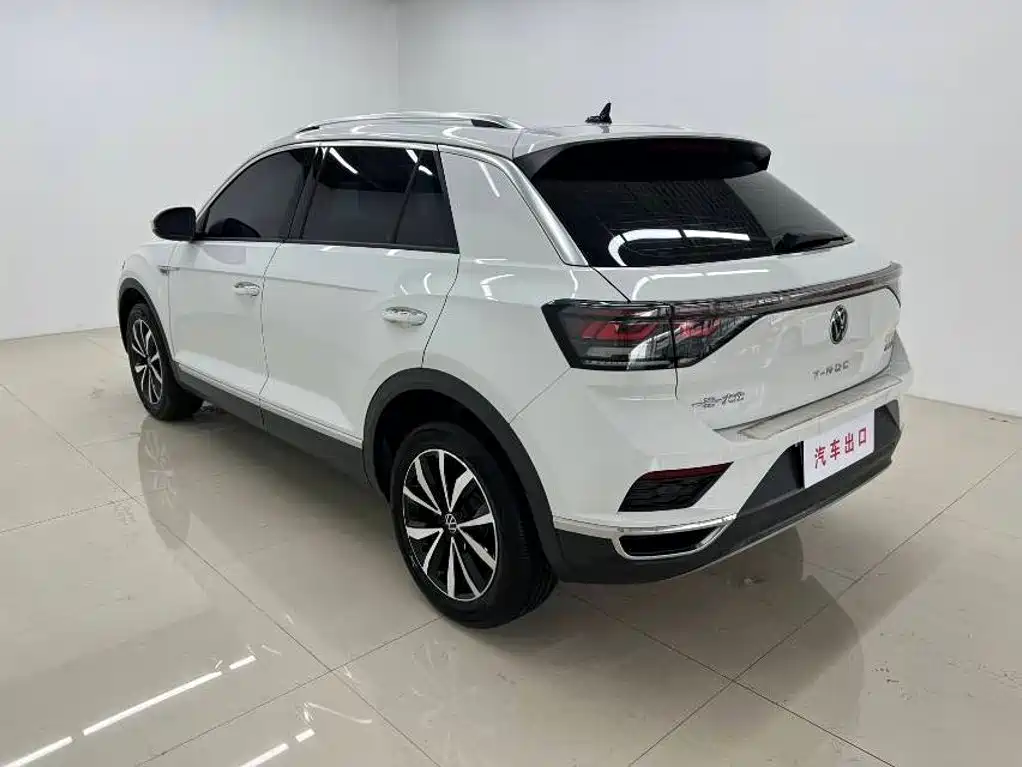 Volkswagen T-Roc 2023