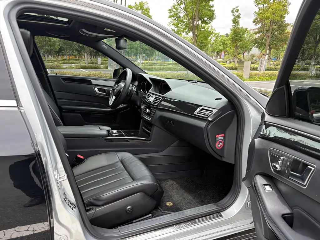 Mercedes-Benz E-Class 2014 — фото 13