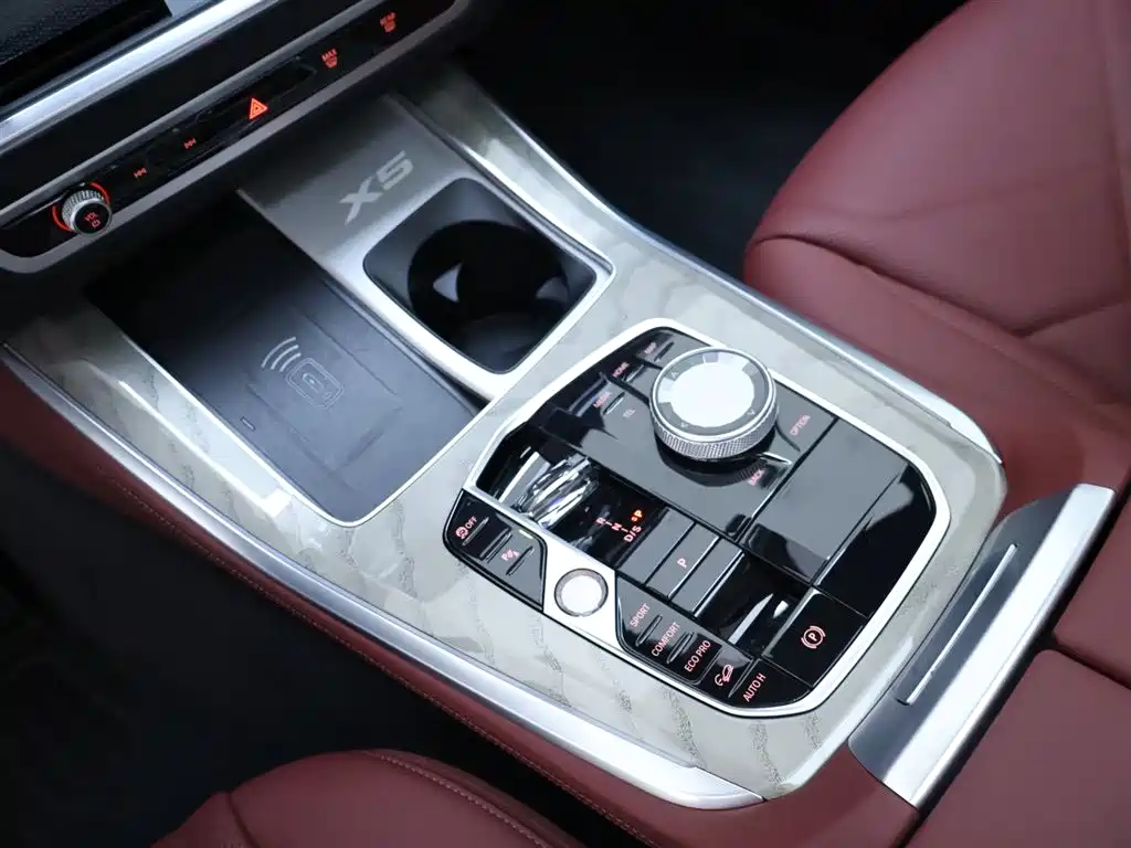 BMW X5 2026 — фото 12