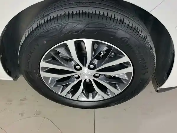 Buick GL8 2023