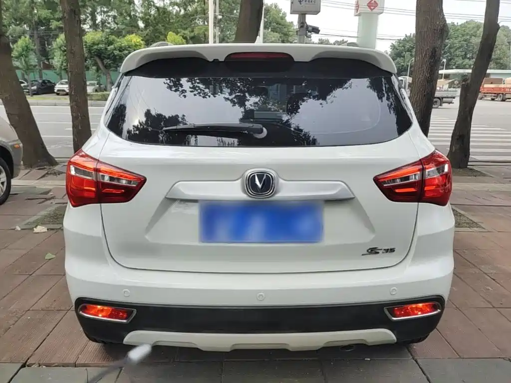 Changan CS35 2017