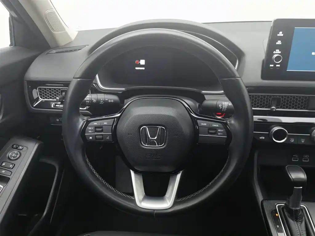 Honda Civic 2023 — фото 11