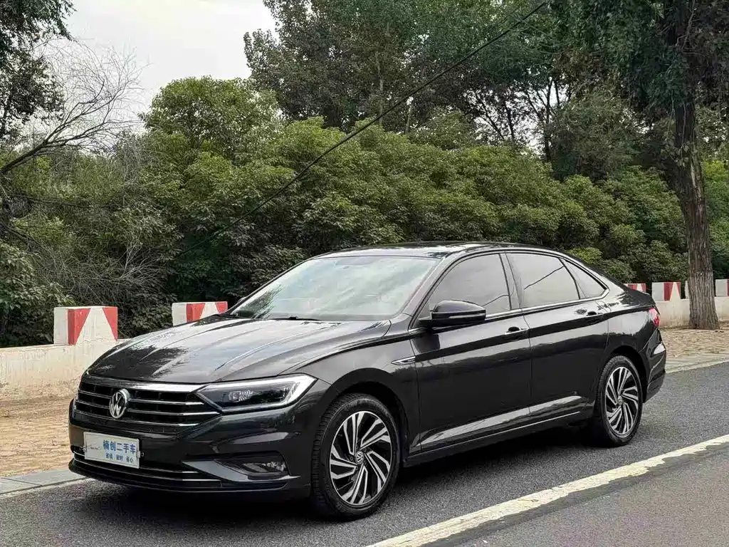 Volkswagen Sagitar 2022