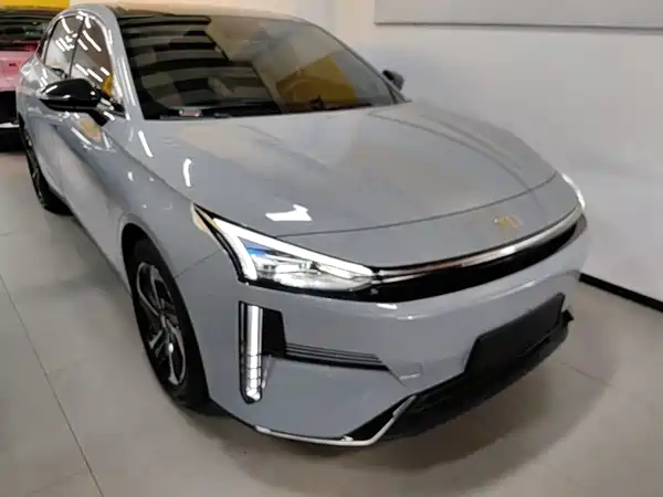 Geely Galaxy L6 2023