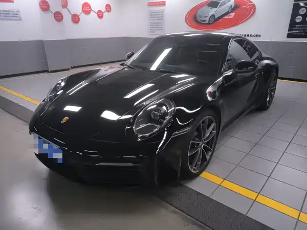 Porsche 911 2023