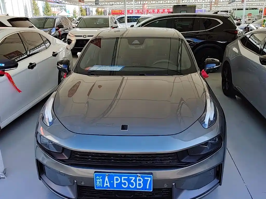 Lynk & Co 03 2022