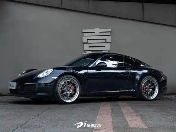Porsche 911 2017