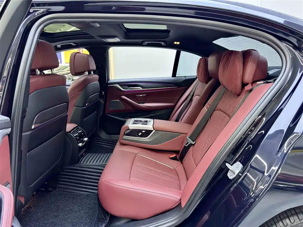 BMW 5 Series 2020