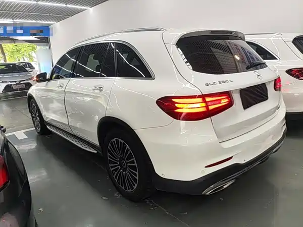 Mercedes-Benz GLC 2019