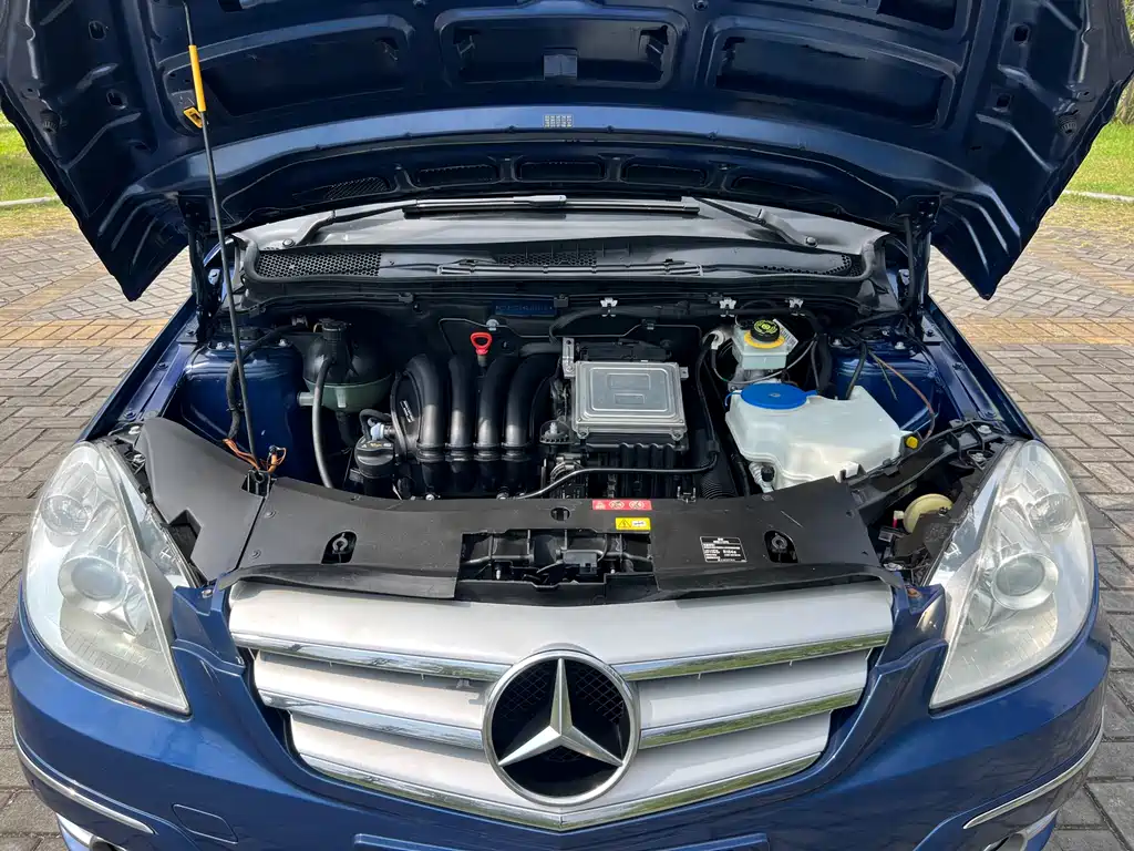 Mercedes-Benz B-Class 2011 — фото 17