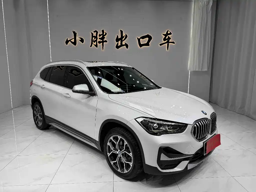 BMW X1 2022 — фото 2