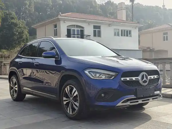 Mercedes-Benz GLA 2020