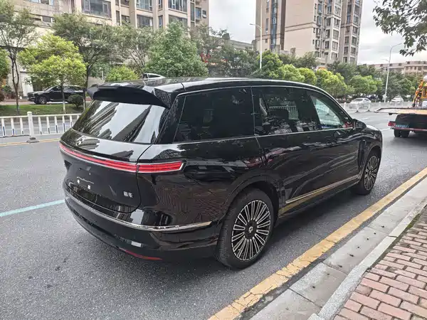 NIO ES8 2026