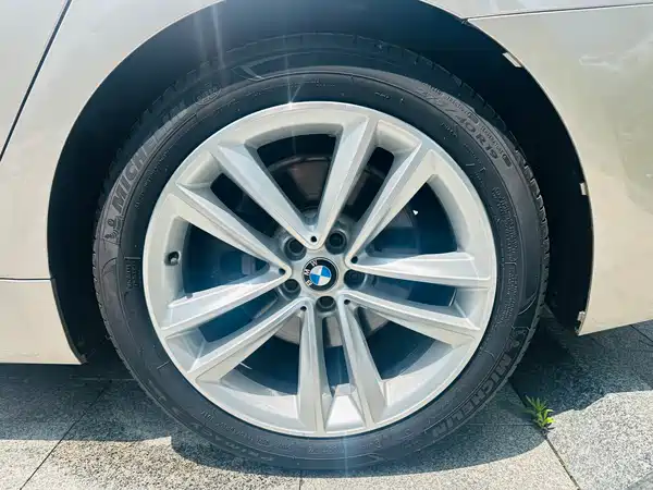 BMW 7 Series 2016