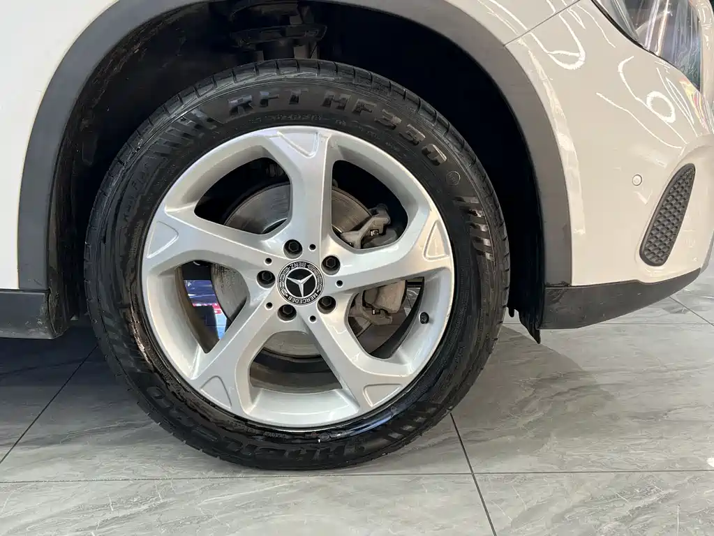 Mercedes-Benz GLA 2019 — фото 17