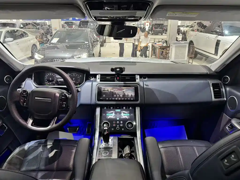 Land Rover Range Rover Sport 2019 — фото 6