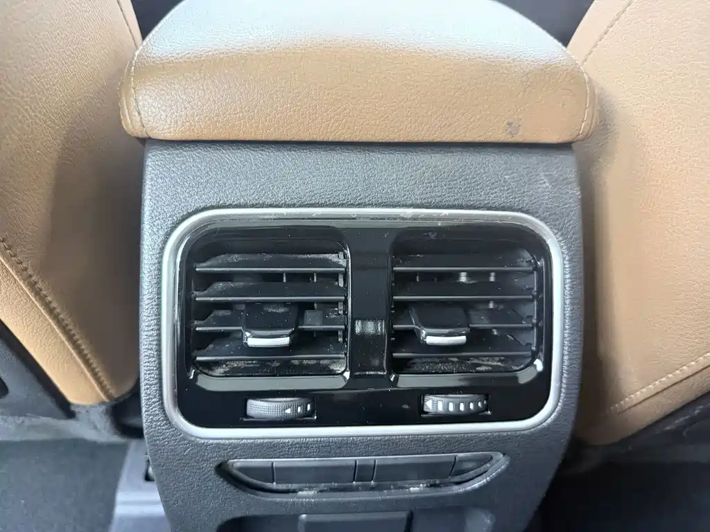 Haval H6 Coupe 2016 — фото 10