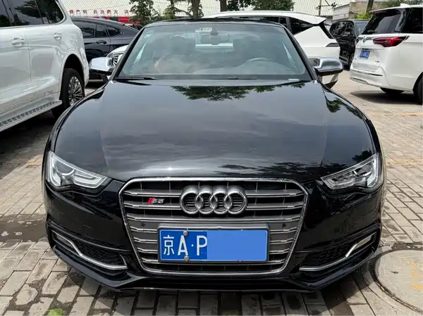 Audi S5 2012
