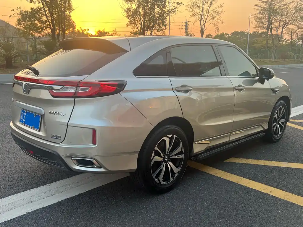 Honda UR-V 2017 — фото 4