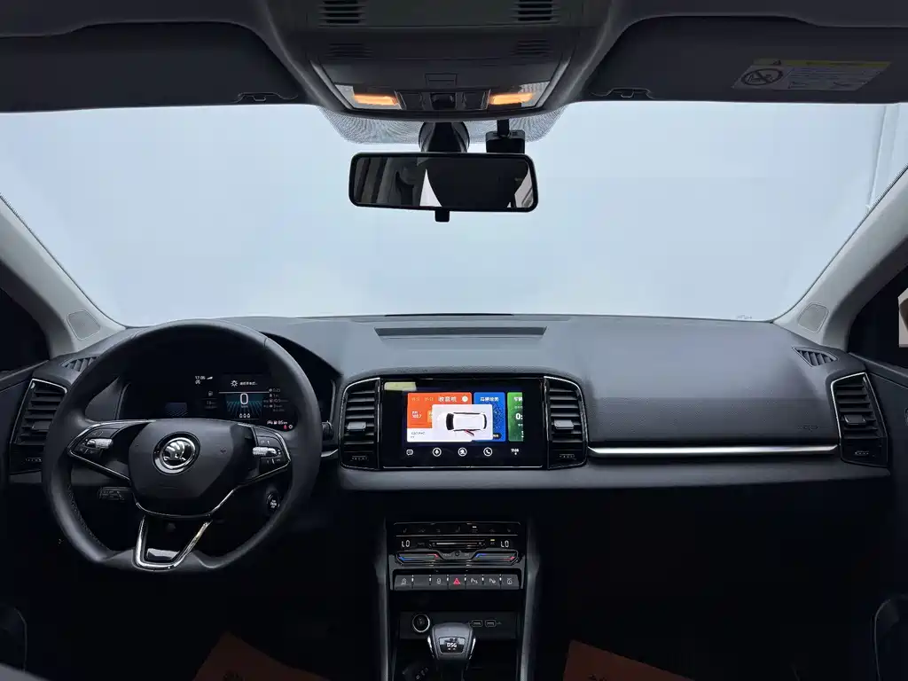 Skoda Karoq 2022 — фото 9