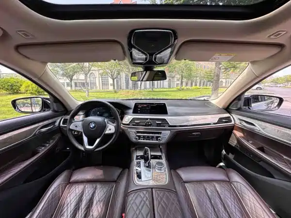 BMW 7 Series 2022