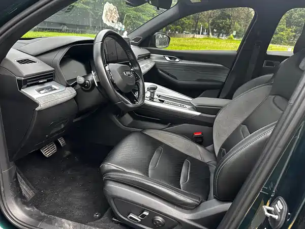 Changan UNI-V 2022
